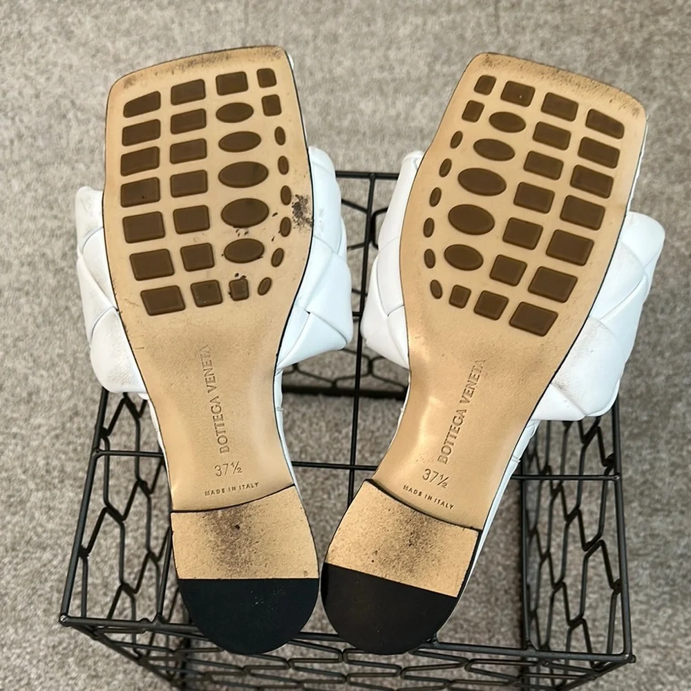 Bottega Veneta White Woven Sandals - Picture 4 of 5